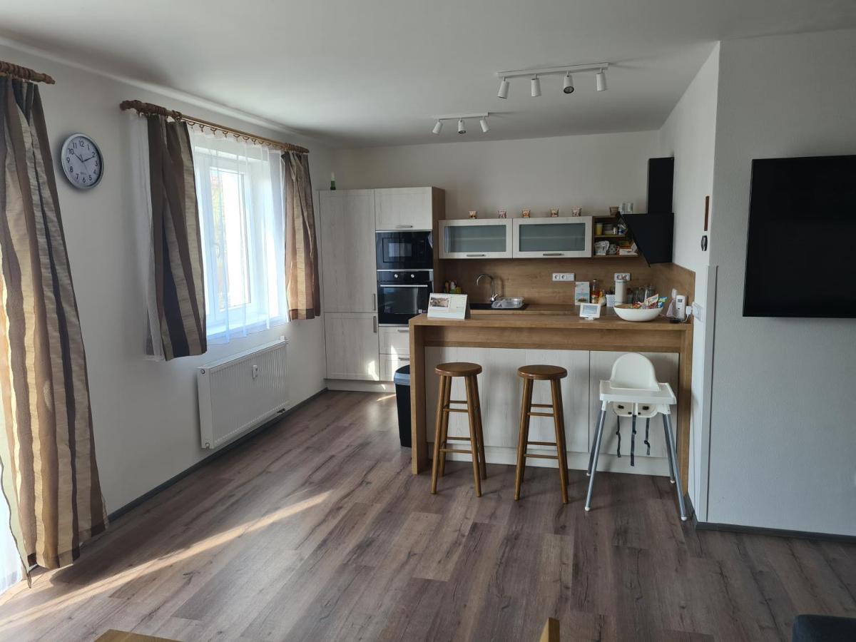 Apartmán Kuba Frymburk Exterior foto
